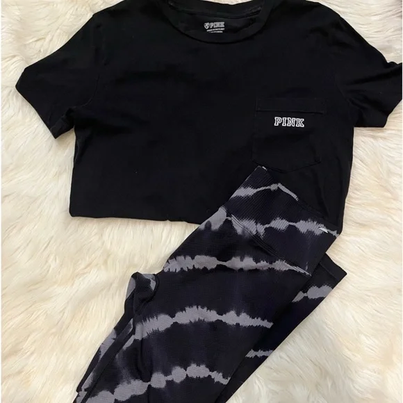 2 PIECE PINK VICTORIA’S SECRET BUNDLE TOP & LEGGINGS - Picture 4 of 13